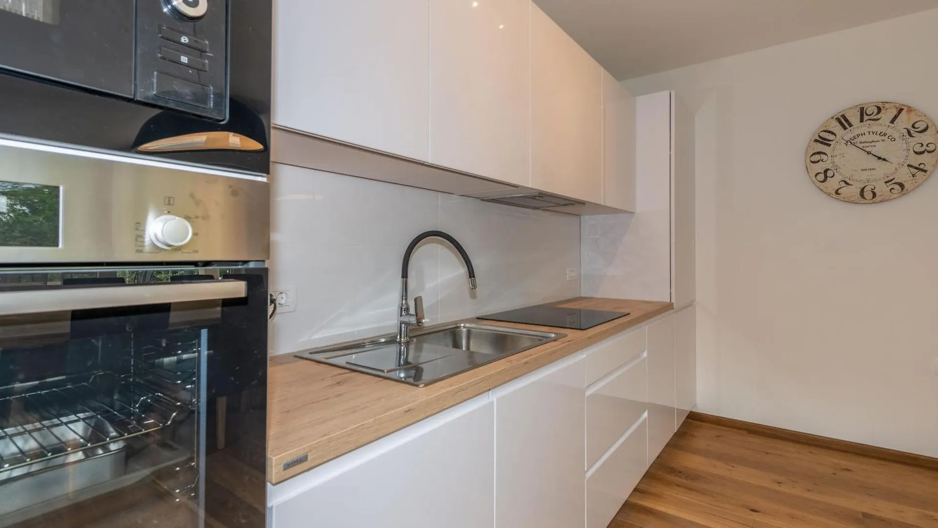 Villa Sarah, Mediterranean Elegance Minutes From The Beach Veligolji 0*,