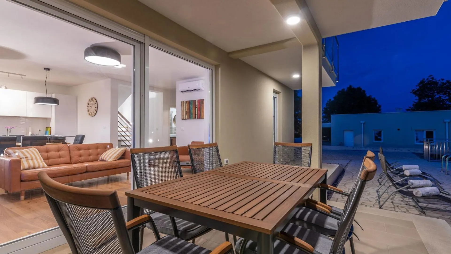 Holiday home Villa Sarah, Mediterranean Elegance Minutes From The Beach Veligolji